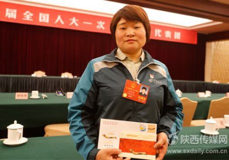 這八位“半邊天”，在全國(guó)兩會(huì)上正在為物流業(yè)代